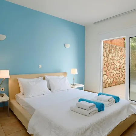 Blue Line Villa *